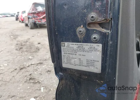 2007 Chevrolet Silverado 1500 Classic Work Truck z USA, uszkodzony, nr VIN 3GCEC14X67G241139